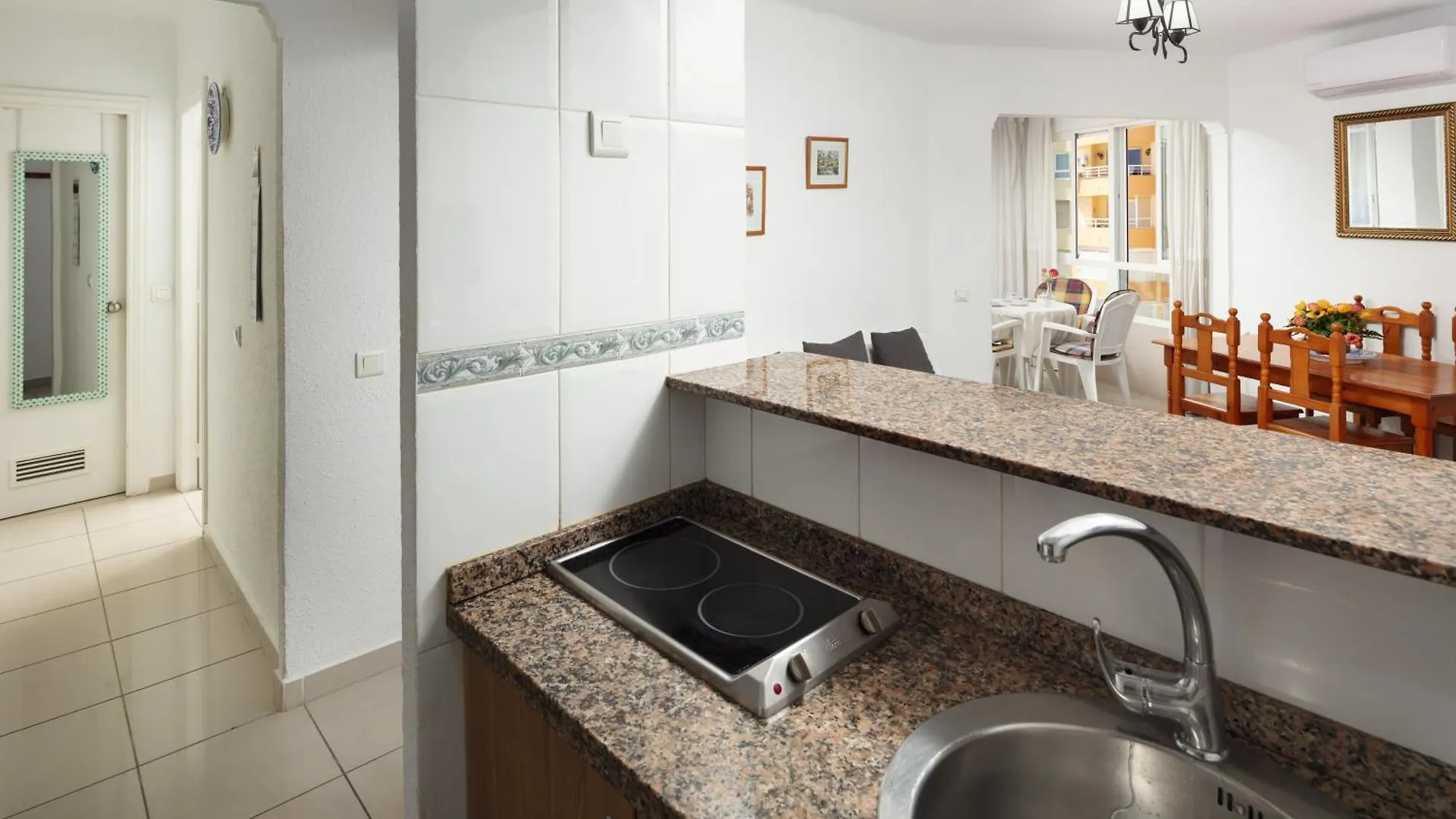 Bloque 85 Apartment Torrox